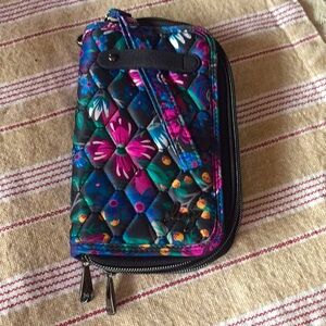 Lug wristlet (like new)
